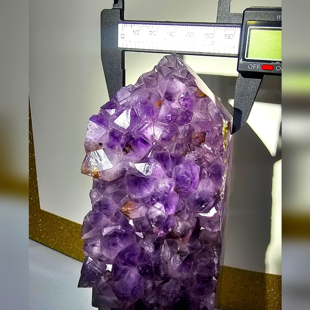 Stunning Purple Amethyst Crystal Geode - Picture 5 of 5